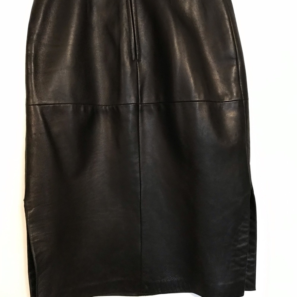 Black lamb leather skirt.